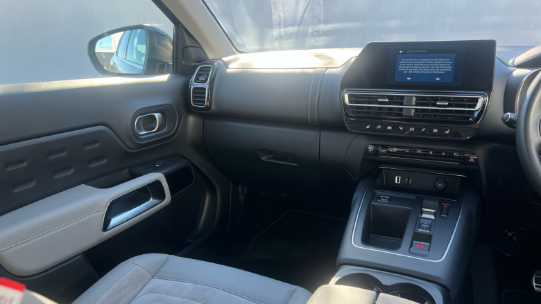 Citroen C5 Aircross 1.6 Plug-in Hybrid E-series 5dr e-EAT8 Hatchback